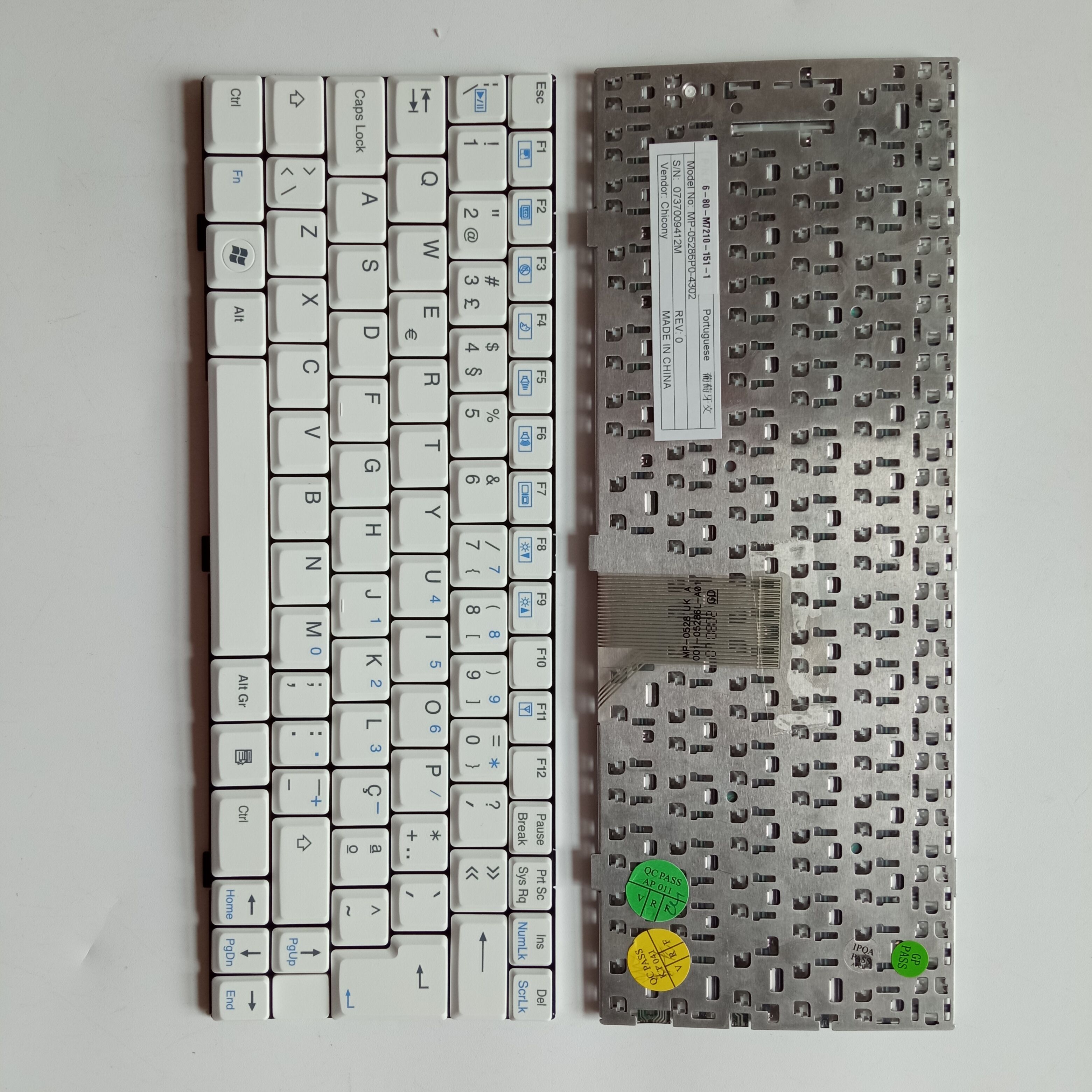 Picture of New Replacement Laptop Keyboard For N/A M720/M72SR WHITE PO Layout